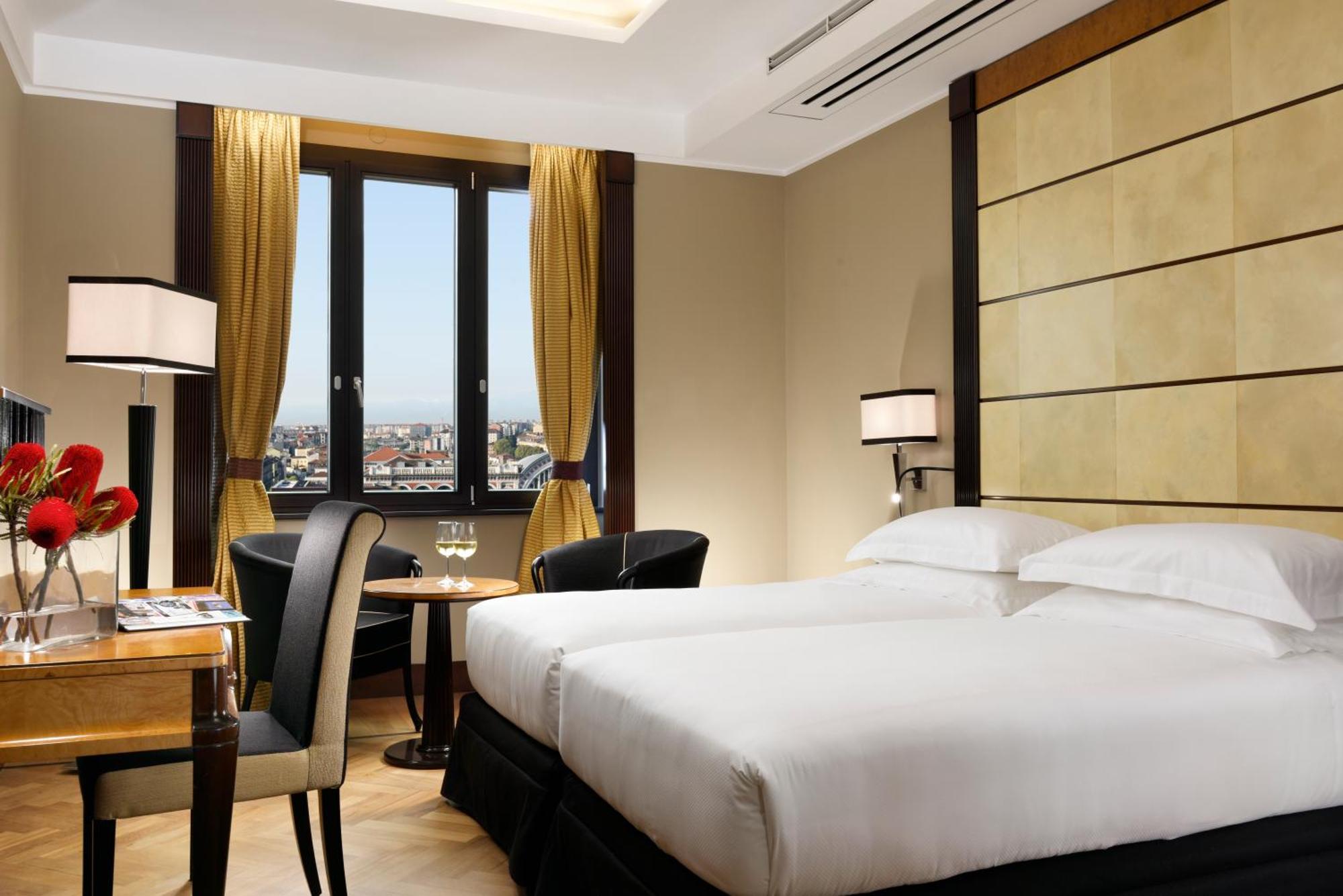 Suite with Sofa Bed and City View,1209306217:JPEG
