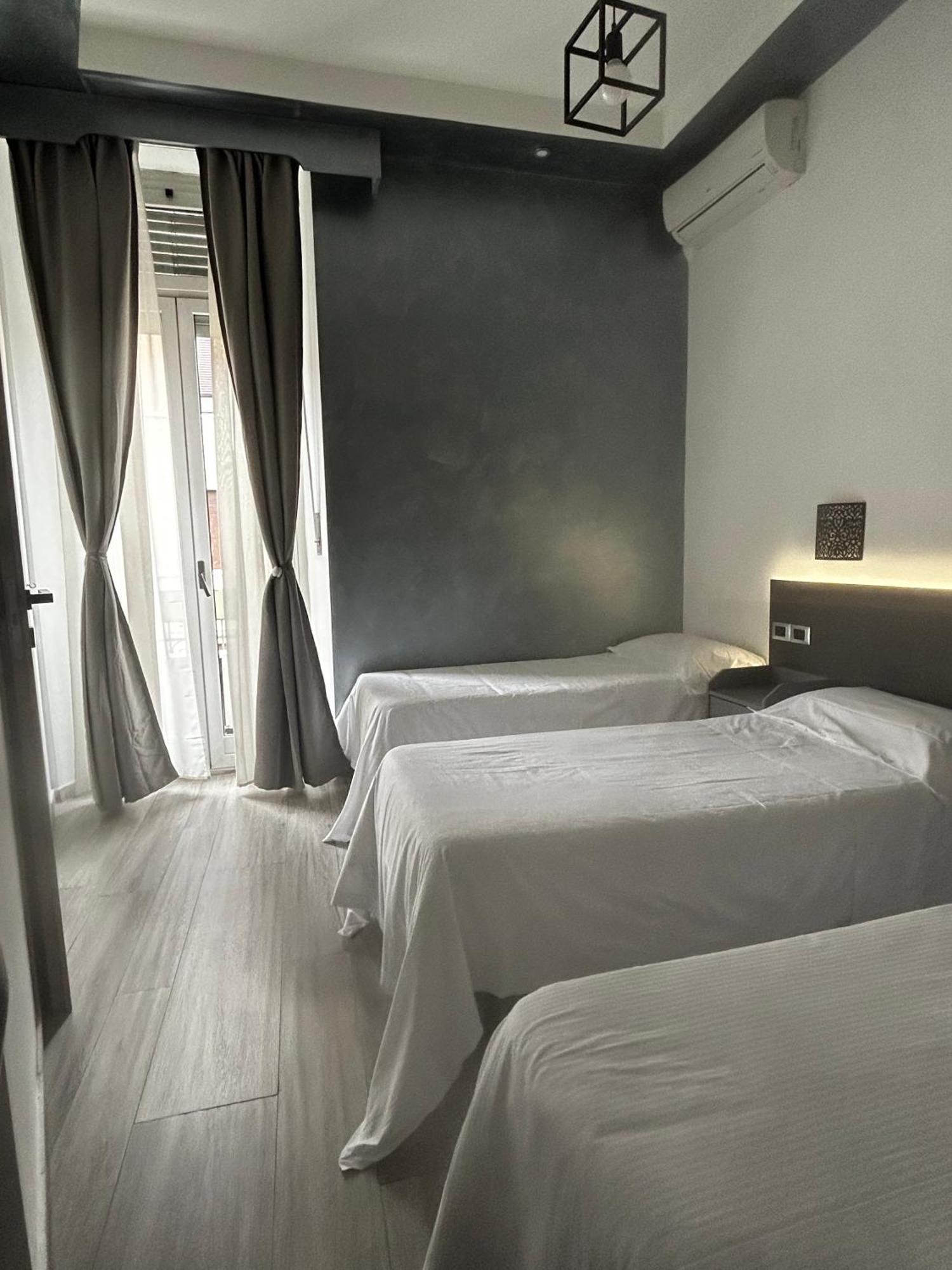 Basic Triple Room