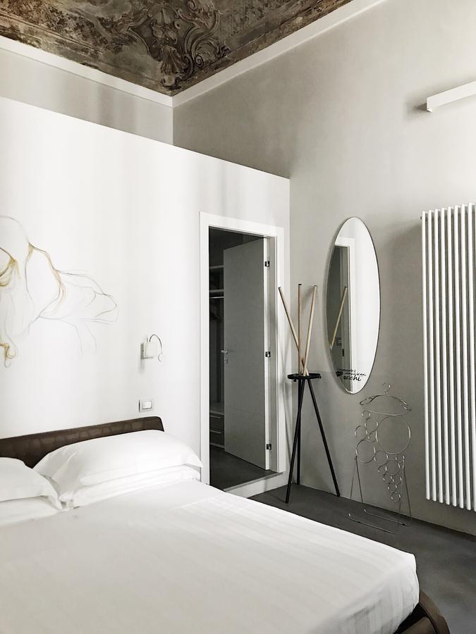 Deluxe Suite Balcony