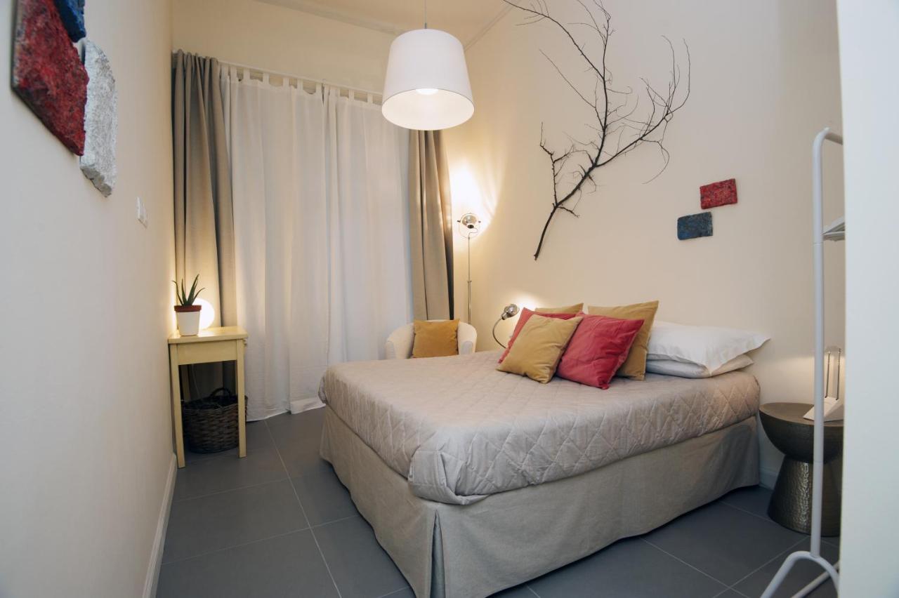 Double Room with Private Bathroom,944610982:JPEG