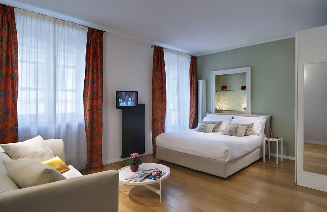 Piazza Vittorio Suites-1