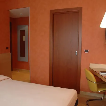 Hotel Alexandra-3
